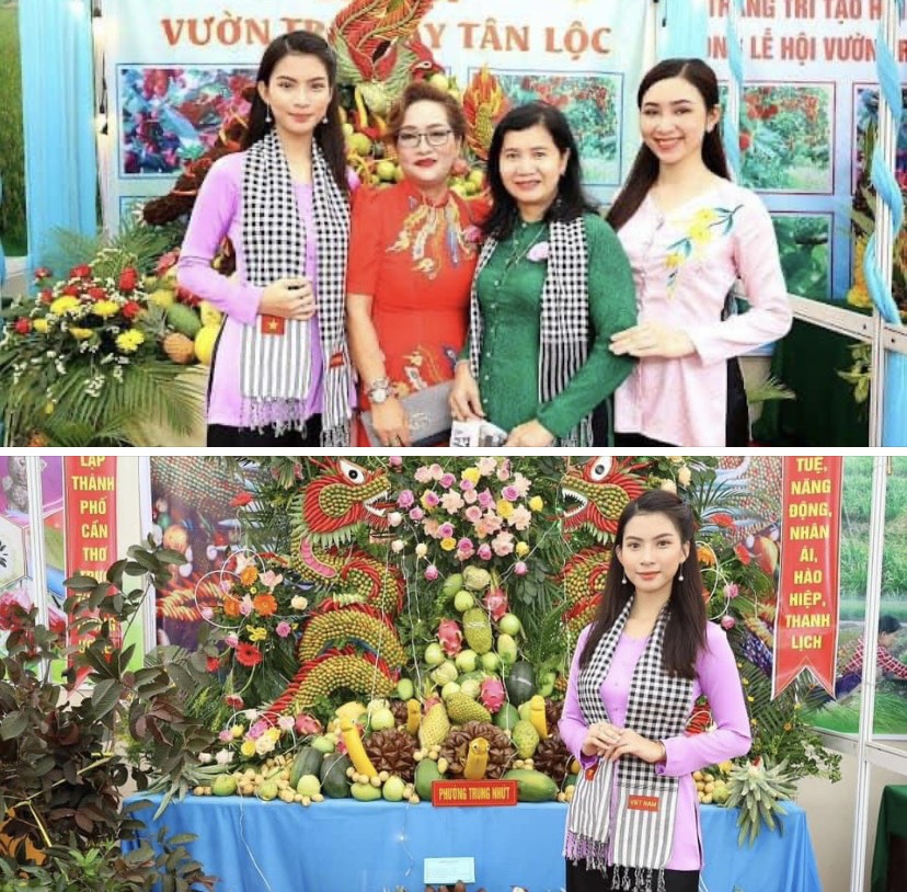 Du kh&amp;aacute;ch chụ ảnh lưu niệm tại Lễ hội Vườn tr&amp;aacute;i c&amp;acirc;y T&amp;acirc;n Lộc năm 2023.