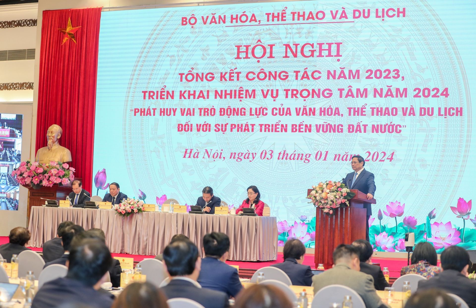 Thủ tướng Phạm Minh Ch&amp;iacute;nh tham dự Hội nghị tổng kết c&amp;ocirc;ng t&amp;aacute;c năm 2023 v&amp;agrave; triển khai nhiệm vụ năm 2024 của ng&amp;agrave;nh Văn h&amp;oacute;a, Thể thao v&amp;agrave; Du lịch