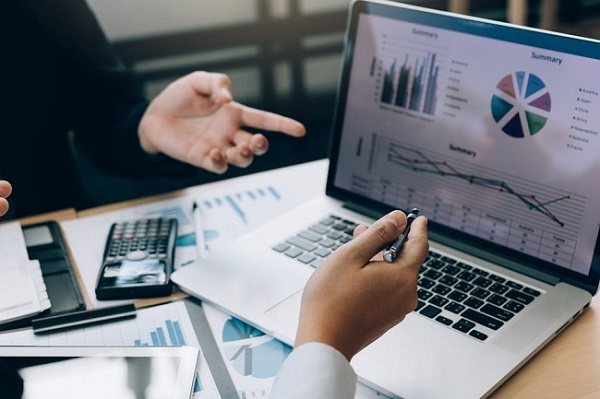 VinaCapital đưa ra nhiều dự b&amp;aacute;o t&amp;iacute;ch cực cho kinh tế năm 2024