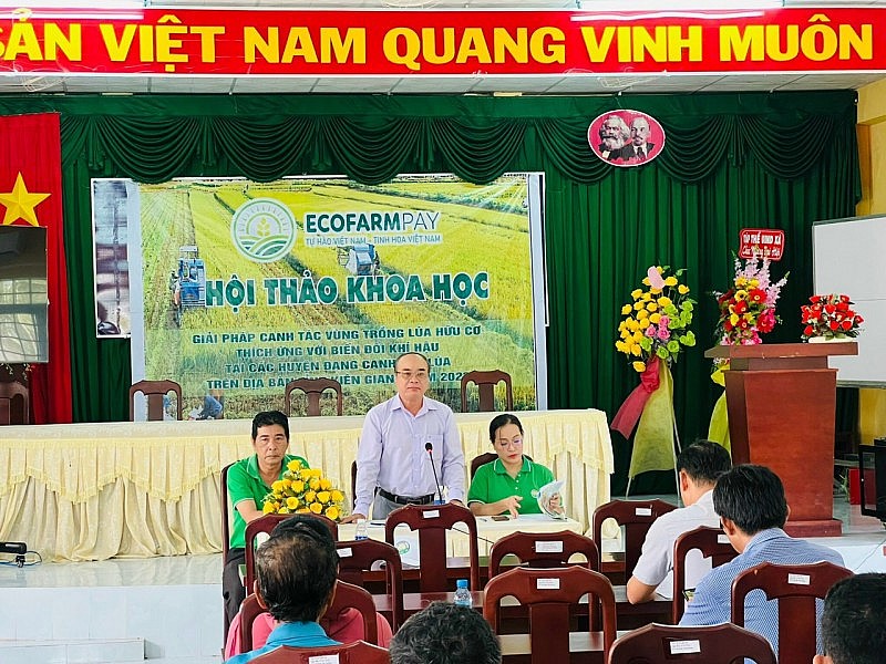 Một buổi hội thảo giới thiệu quy tr&amp;igrave;nh sản xuất l&amp;uacute;a gạo hữu cơ