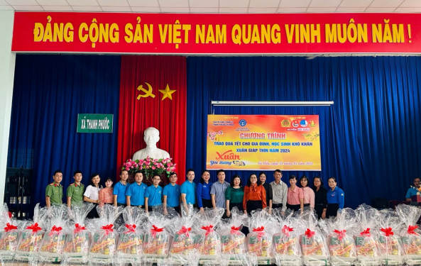 Tổ chức Chương trình “Xuân yêu thương” cho người dân có hoàn cảnh khó khăn xã Thanh Phước, huyện Gò Dầu, Tây Ninh