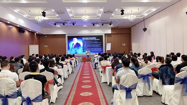 Tổ chức Lion Group chưa được cấp ph&amp;eacute;p tại Việt Nam nhưng tổ chức nhiều hội thảo, chương tr&amp;igrave;nh