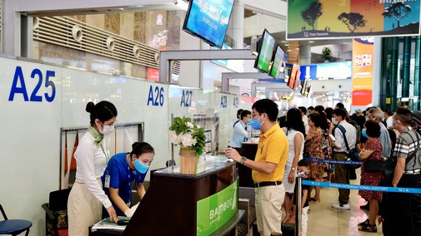 Cục H&amp;agrave;ng kh&amp;ocirc;ng Việt Nam y&amp;ecirc;u cầu c&amp;aacute;c h&amp;atilde;ng h&amp;agrave;ng kh&amp;ocirc;ng khẩn trương triển khai cụ thể về quy tr&amp;igrave;nh, thủ tục đổi v&amp;eacute;, ho&amp;agrave;n v&amp;eacute;