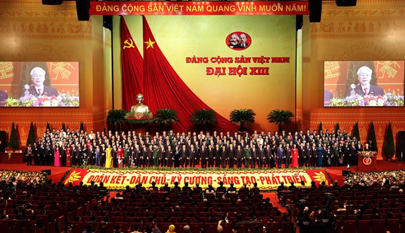 Đồng ch&amp;iacute; Nguyễn Ph&amp;uacute; Trọng, Tổng B&amp;iacute; thư BCHTW kh&amp;oacute;a XIII, Chủ tịch nước CHXHCN Việt Nam thay mặt BCHTW kh&amp;oacute;a XIII ph&amp;aacute;t biểu &amp;yacute; kiến tại phi&amp;ecirc;n bế mạc Đại hội đại biểu to&amp;agrave;n quốc lần thứ XIII Đảng Cộng sản Việt Nam. Ảnh: TTXVN