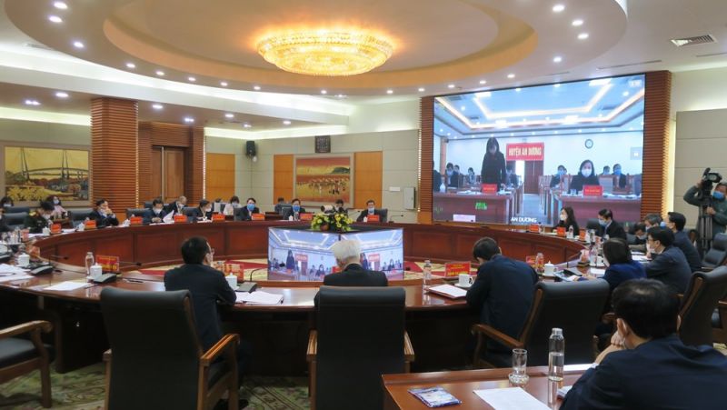 Ban Thường vụ Th&amp;agrave;nh ủy họp trực tuyến với c&amp;aacute;c ban, sở, ng&amp;agrave;nh, địa phương, đơn vị về một số biện ph&amp;aacute;p cấp b&amp;aacute;ch ph&amp;ograve;ng, chống dịch COVID-19 tr&amp;ecirc;n địa b&amp;agrave;n th&amp;agrave;nh phố s&amp;aacute;ng 2/2/2021