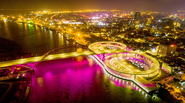 Cầu Ho&amp;agrave;ng Văn Thụ đẹp hiện đại nối trung t&amp;acirc;m th&amp;agrave;nh phố  về ph&amp;iacute;a Bắc với trung t&amp;acirc;m h&amp;agrave;nh ch&amp;iacute;nh, với di t&amp;iacute;ch Quốc Gia Bạch Đằng Giang với &amp;ldquo;th&amp;agrave;nh phố&amp;rdquo; Thủy Nguy&amp;ecirc;n tương lai xinh đẹp