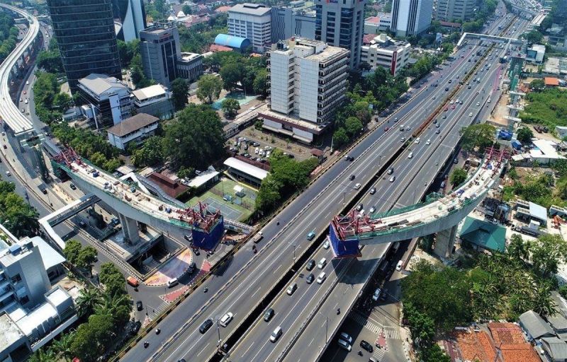 Indonesia lần đầu suy giảm kinh tế trong hơn 20 năm
