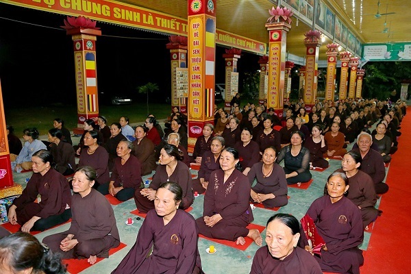 Buổi lễ cầu an tại ch&amp;ugrave;a Khải Nam