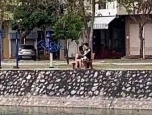 H&amp;igrave;nh ảnh cặp đ&amp;ocirc;i c&amp;oacute;