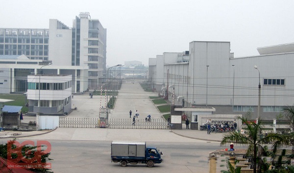 Một g&amp;oacute;c Khu c&amp;ocirc;ng nghiệp Đ&amp;igrave;nh Tr&amp;aacute;m