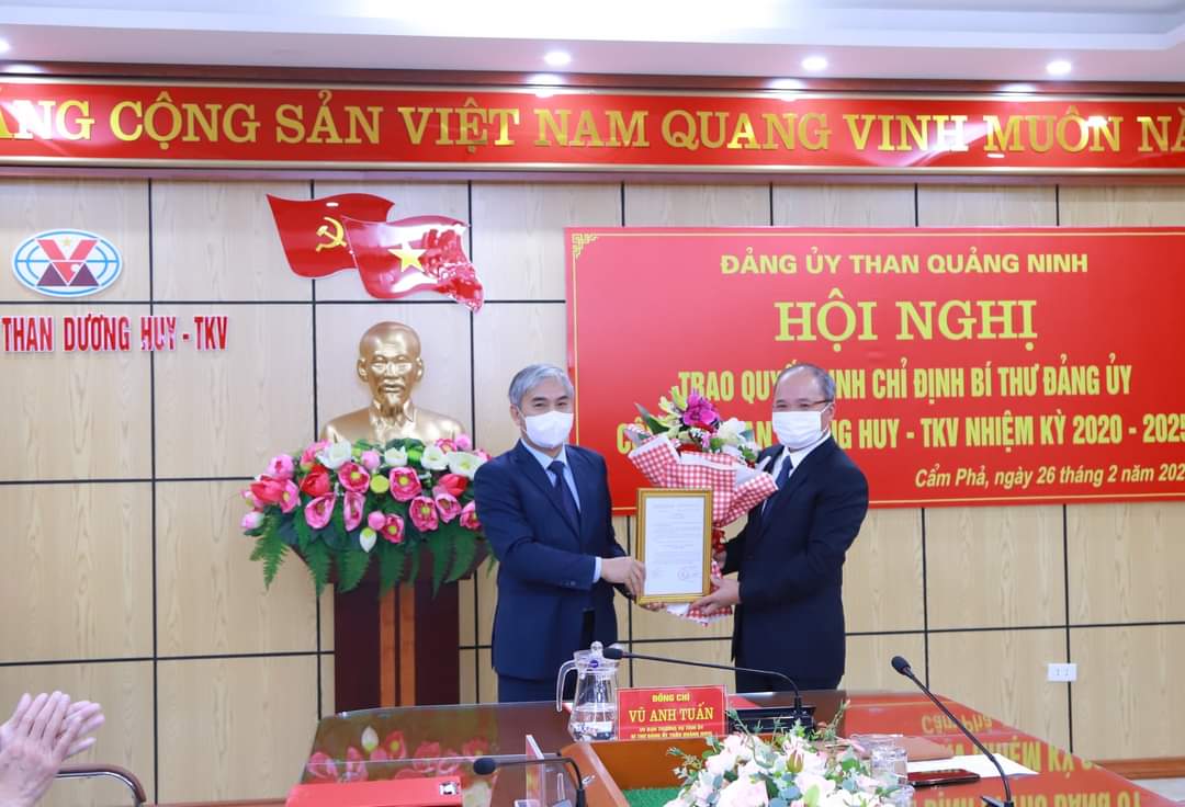 Hội nghị trao quyết định chỉ định B&amp;iacute; thư Đảng ủy C&amp;ocirc;ng ty Than Dương Huy