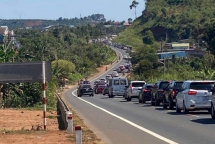 Mùng 3 Tết: Lượng khách đổ về Đà Lạt vẫn chưa có chiều hướng thuyên giảm