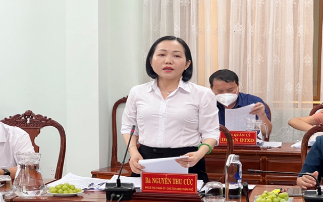 Về c&amp;ocirc;ng t&amp;aacute;c x&amp;acirc;y dựng cơ bản, b&amp;agrave; Nguyễn Thu C&amp;uacute;c cho biết trong năm 2021, TP.Thủ Dầu Một đ&amp;atilde; cấp ph&amp;aacute;t nguồn vốn cho c&amp;ocirc;ng t&amp;aacute;c đầu tư c&amp;ocirc;ng tr&amp;ecirc;n địa b&amp;agrave;n đạt 97,02% so với kế hoạch