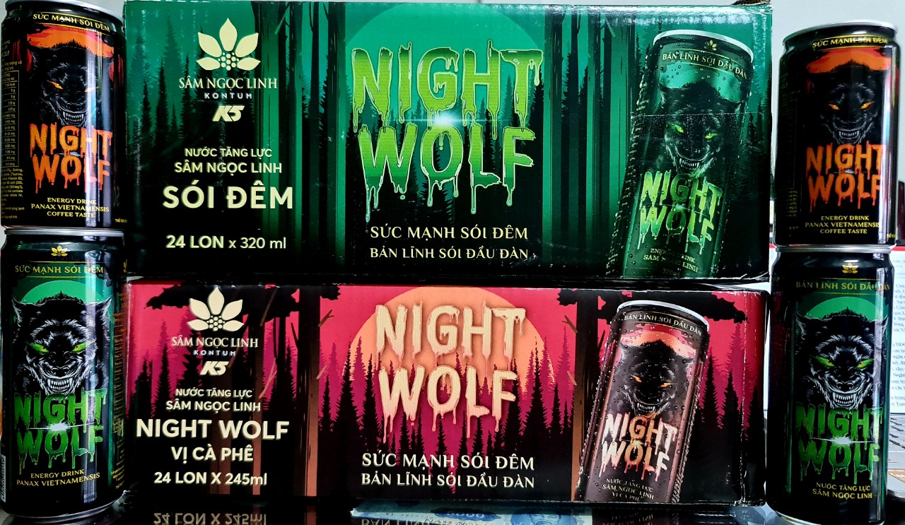 Nước uống tăng lực s&amp;acirc;m Ngọc Linh Night Wolf được chiết xuất từ s&amp;acirc;m Ngọc Linh, sẽ l&amp;agrave; một trong những đồ uống quan trọng h&amp;agrave;ng ng&amp;agrave;y, bổ sung năng lượng v&amp;agrave; tăng cường sinh lực cho cơ thể của c&amp;aacute;c tuyển thủ Việt Nam.