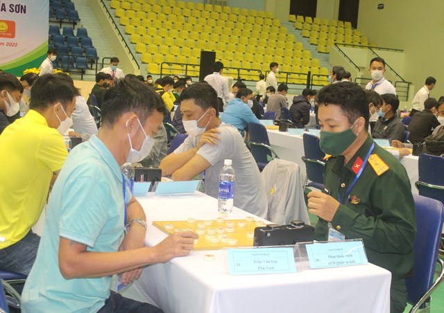 Giải Cờ tướng v&amp;ocirc; địch tỉnh Quảng Nam tranh C&amp;uacute;p T&amp;acirc;n Nghĩa Sơn lần thứ X quy tụ 174 vận động vi&amp;ecirc;n ti&amp;ecirc;u biểu của tỉnh tham gia, thi đấu.