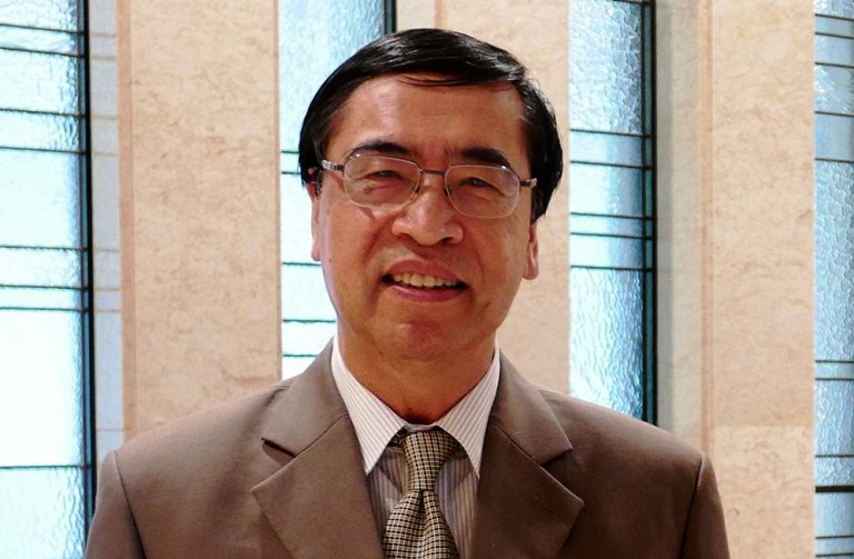 &amp;ocirc;ng Nguyễn Ph&amp;uacute; B&amp;igrave;nh, nguy&amp;ecirc;n Thứ trưởng Bộ Ngoại giao, Chủ tịch Hội Li&amp;ecirc;n lạc với người Việt Nam ở nước ngo&amp;agrave;i