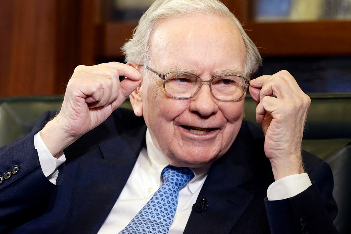 Tỷ ph&amp;uacute; Warren Buffett