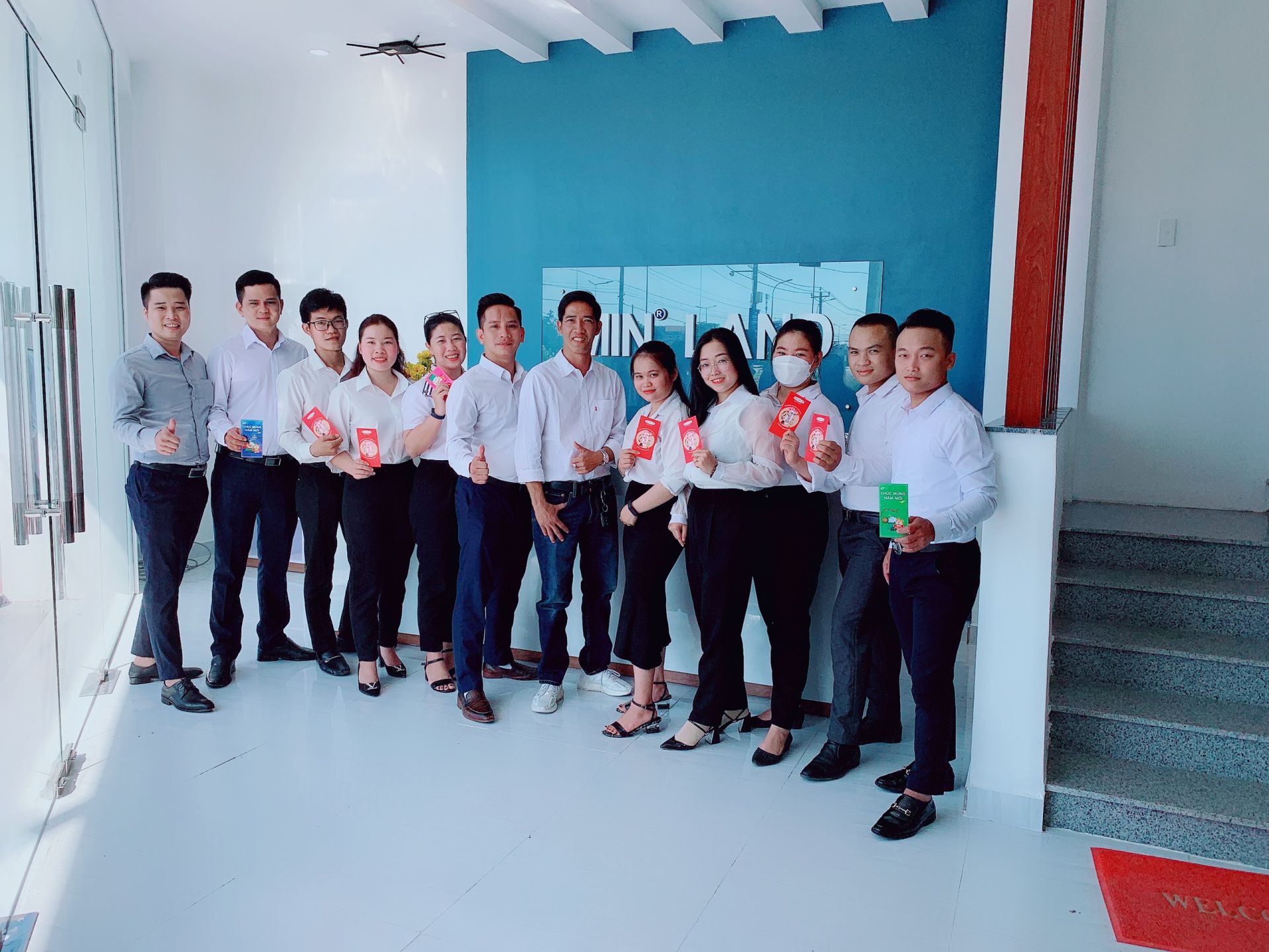 Đội ngũ nhân viên Minland làm nên thành công của Công ty Minland Đội ngũ nhân viên Minland làm nên thành công của Công ty Minland