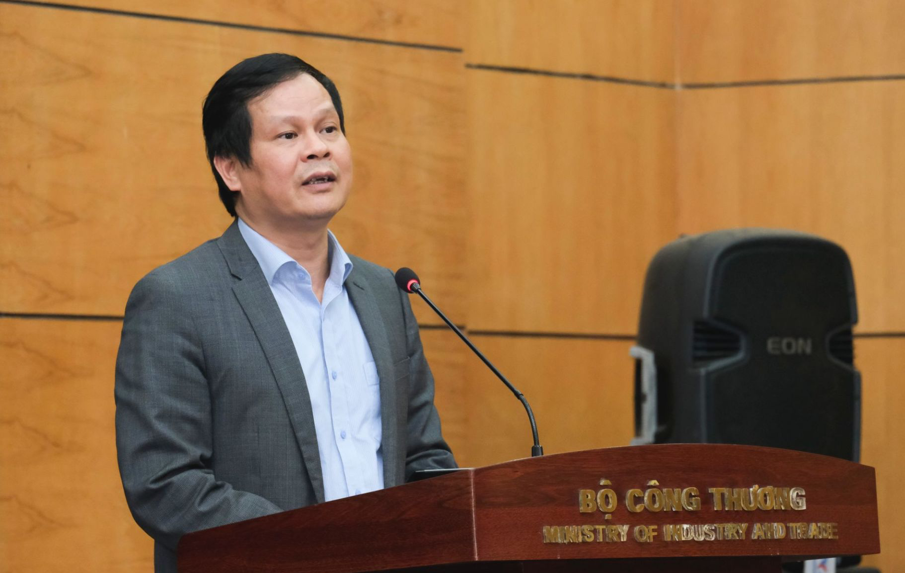 &amp;ocirc;ng Ho&amp;agrave;ng Tiến Dũng &amp;ndash; Cục trưởng Cục Điện lực v&amp;agrave; Năng lượng t&amp;aacute;i tạo