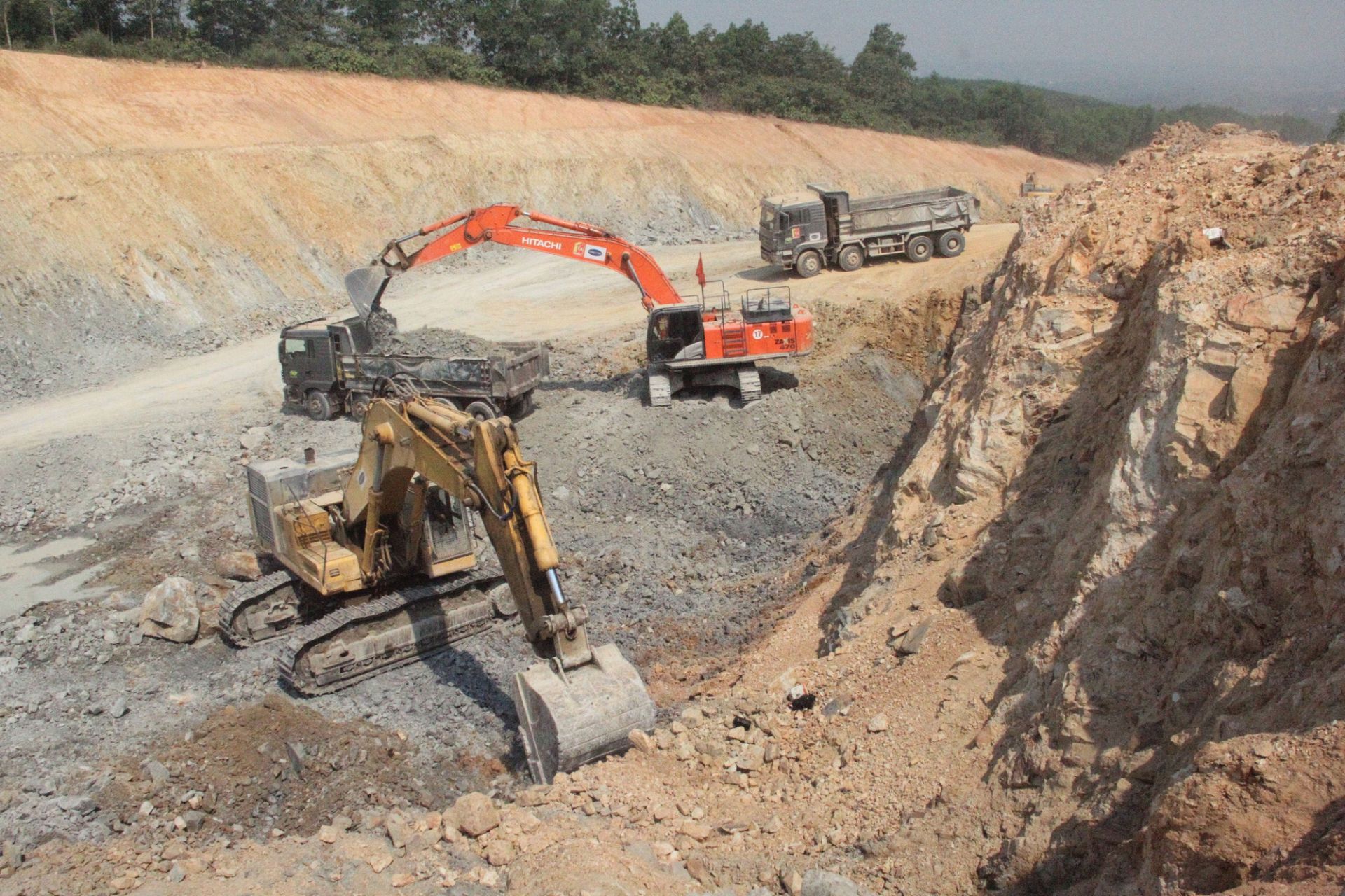 Tr&amp;igrave;nh thẩm định 11 khu t&amp;aacute;i định cư dự &amp;aacute;n cao tốc Bắc - Nam đoạn qua H&amp;agrave; Tĩnh