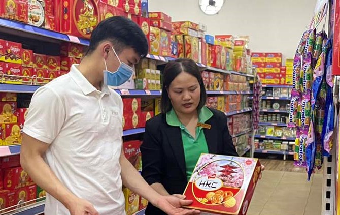 Trong th&amp;aacute;ng 1 năm 2023, c&amp;aacute;c mặt h&amp;agrave;ng nhu yếu phẩm tr&amp;ecirc;n địa b&amp;agrave;n tỉnh H&amp;ograve;a B&amp;igrave;nh ti&amp;ecirc;u thụ mạnh so với c&amp;aacute;c th&amp;aacute;ng trước.