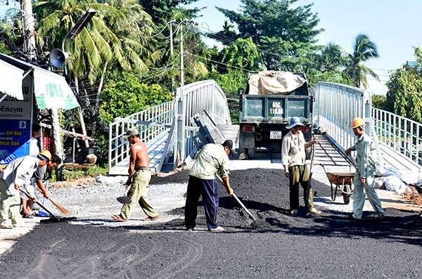 Bộ GTVT y&amp;ecirc;u cầu Cục Đường bộ r&amp;uacute;t kinh nghiệm việc tự t&amp;aacute;ch cầu Sỏi khỏi dự &amp;aacute;n đ&amp;atilde; được ph&amp;ecirc; duyệt