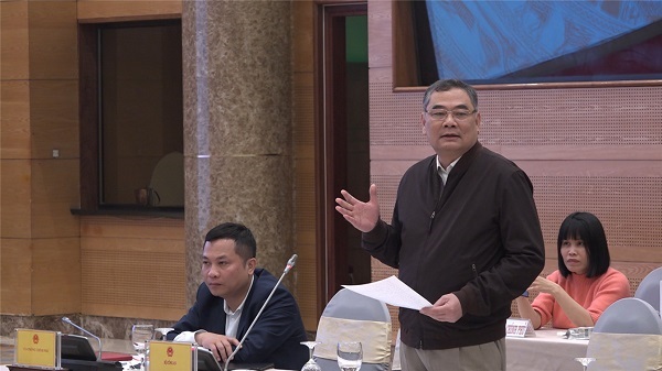 Trung tướng T&amp;ocirc; &amp;Acirc;n X&amp;ocirc;, Người ph&amp;aacute;t ng&amp;ocirc;n Bộ C&amp;ocirc;ng an th&amp;ocirc;ng tin với b&amp;aacute;o ch&amp;iacute; c&amp;aacute;c vụ &amp;aacute;n được dư luận quan t&amp;acirc;m