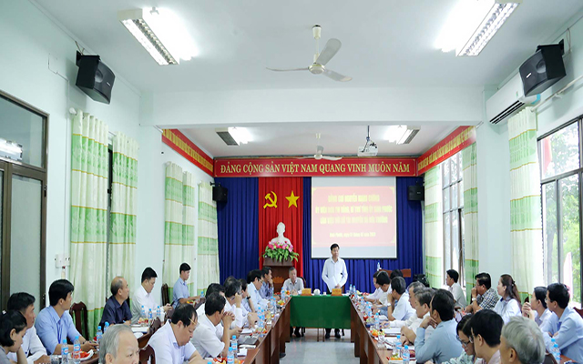 Ủy vi&amp;ecirc;n Trung ương Đảng, B&amp;iacute; thư Tỉnh ủy Nguyễn Mạnh Cường chỉ đạo buổi l&amp;agrave;m việc