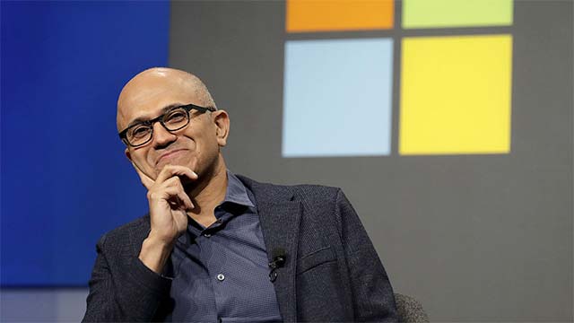 Microsoft Satya Nadella cho biết mới đ&amp;acirc;y rằng việc t&amp;igrave;m kiếm được hỗ trợ bởi tr&amp;iacute; tuệ nh&amp;acirc;n tạo l&amp;agrave; điều lớn nhất xảy ra với c&amp;ocirc;ng ty của &amp;ocirc;ng trong 9 năm.
