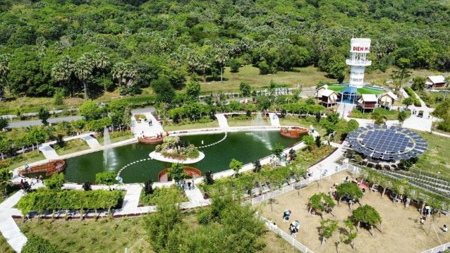 Bức tranh cổ t&amp;iacute;ch bi&amp;ecirc;n th&amp;ugrave;y