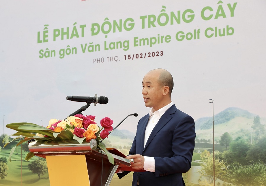 &amp;Ocirc;ng Nhữ Văn Hoan, Tổng Gi&amp;aacute;m đốc V&amp;ugrave;ng Trung du v&amp;agrave; miền n&amp;uacute;i ph&amp;iacute;a Bắc của T&amp;amp;T Group, ki&amp;ecirc;m Tổng Gi&amp;aacute;m đốc C&amp;ocirc;ng ty T&amp;amp;T Golf ph&amp;aacute;t biểu tại Lễ ph&amp;aacute;t động.