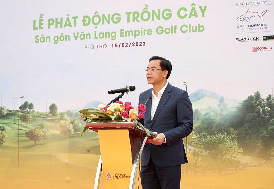 &amp;Ocirc;ng Qu&amp;aacute;ch Hải L&amp;yacute;, Ph&amp;oacute; B&amp;iacute; thư Huyện ủy, Chủ tịch UBND huyện Tam N&amp;ocirc;ng (tỉnh Ph&amp;uacute; Thọ) ph&amp;aacute;t biểu tại sự kiện.