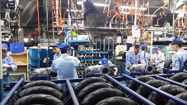 Đặc biệt, thời gian qua, nhờ sự hỗ trợ của Bộ C&amp;ocirc;ng thương cũng như của Sở C&amp;ocirc;ng thương th&amp;agrave;nh phố Đ&amp;agrave; Nẵng, nhiều doanh nghiệp đ&amp;atilde; được hưởng thụ rất nhiều từ việc kết nối cung cầu, từ việc kết nối giao thương với c&amp;aacute;c đơn vị trong to&amp;agrave;n quốc, kể cả đưa sản phẩm ra quốc tế