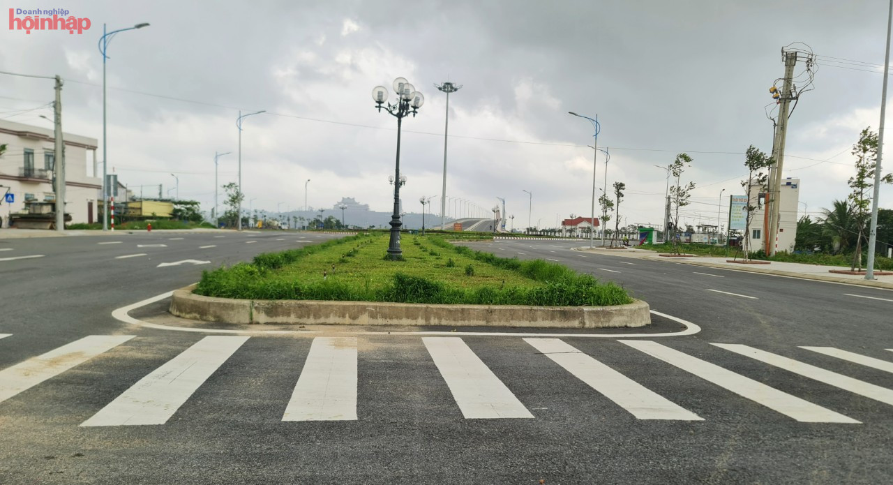 Dự án đường ven biển Dung Quất - Sa Huỳnh đoạn tiếp theo của giai đoạn IIb Dự án đường ven biển Dung Quất - Sa Huỳnh đoạn tiếp theo của giai đoạn IIb