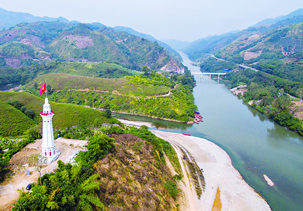 L&amp;agrave;o Cai c&amp;ocirc;ng bố quy hoạch Khu đ&amp;ocirc; thị bờ hữu s&amp;ocirc;ng Hồng