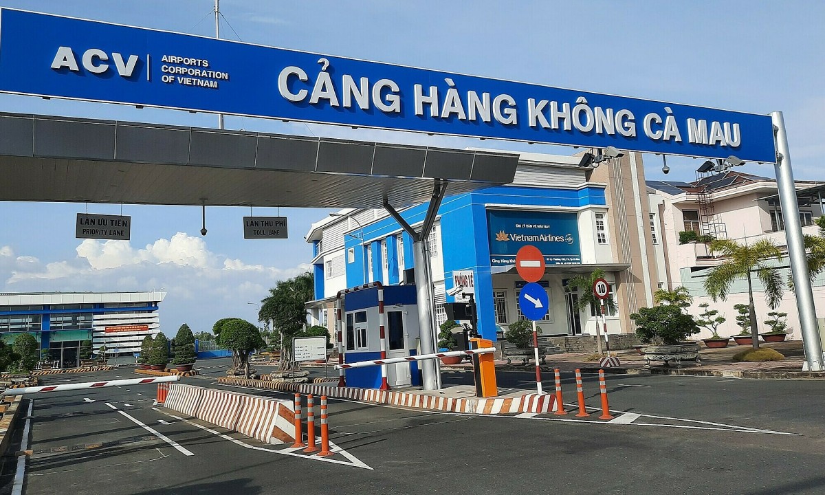 Cảng H&amp;agrave;ng kh&amp;ocirc;ng C&amp;agrave; Mau