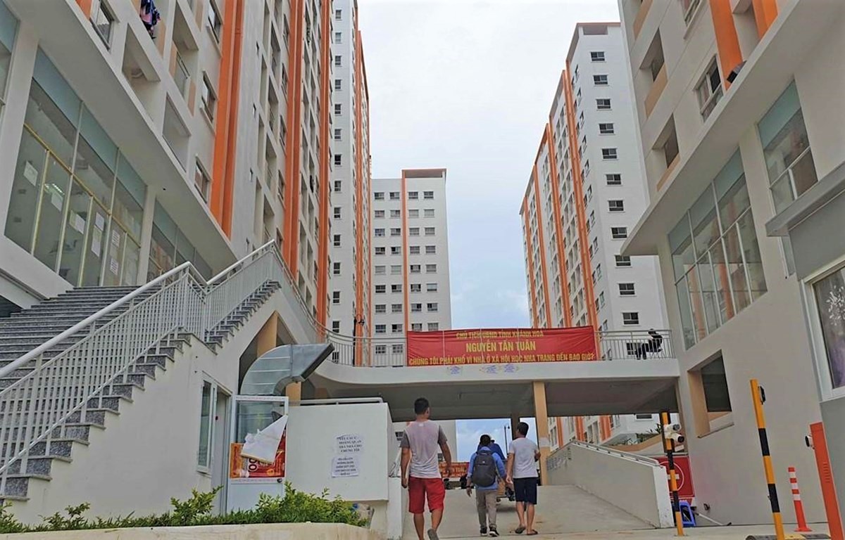 Bộ X&amp;acirc;y dựng đề xuất giảm số nh&amp;agrave; x&amp;atilde; hội v&amp;agrave; vốn thực hiện theo đề &amp;aacute;n 1 triệu căn hộ cho người thu nhập thấp