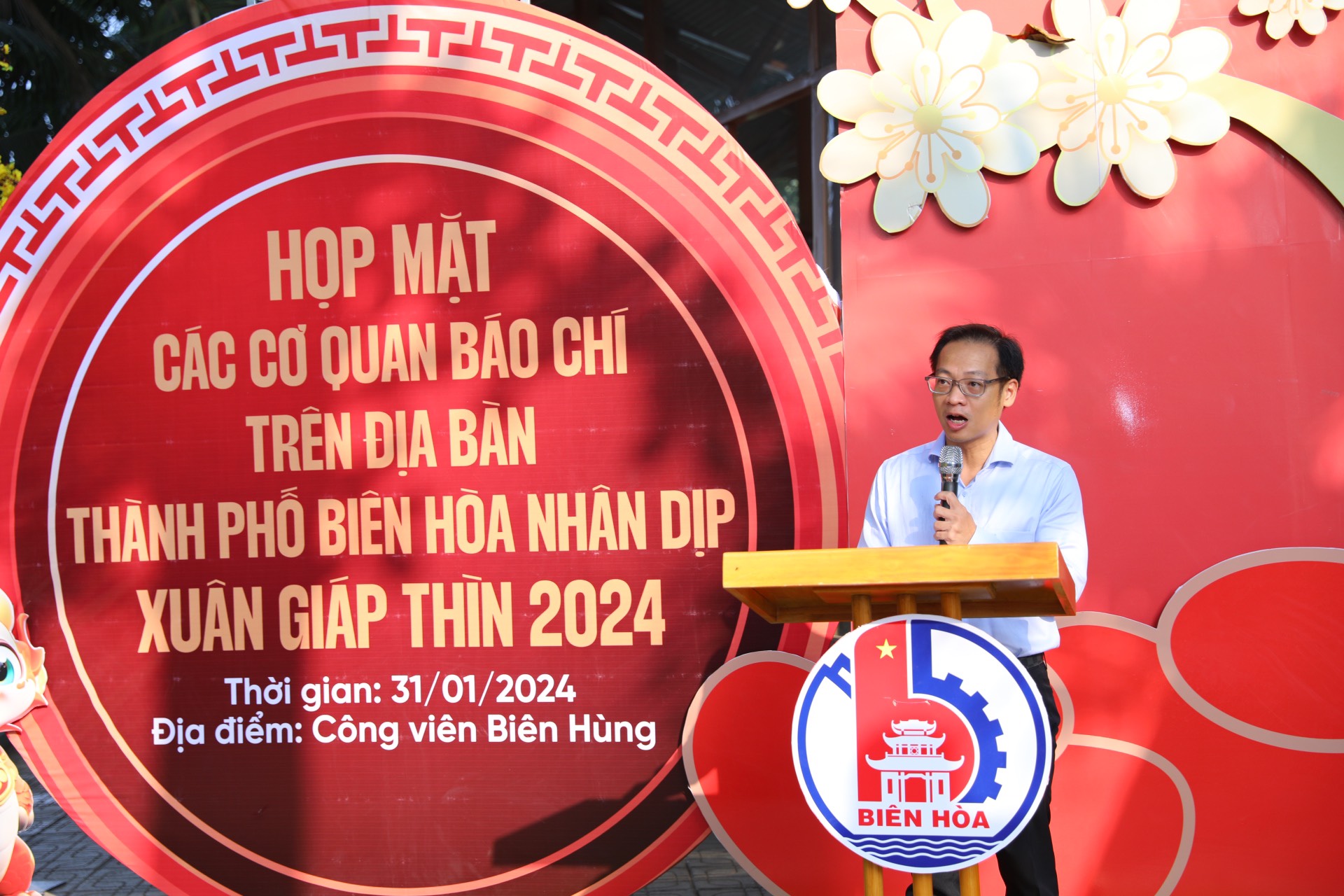 Ph&amp;oacute; Chủ tịch UBND TP.Bi&amp;ecirc;n H&amp;ograve;a Nguyễn Xu&amp;acirc;n Thanh chia sẻ tại lễ khai mạc.