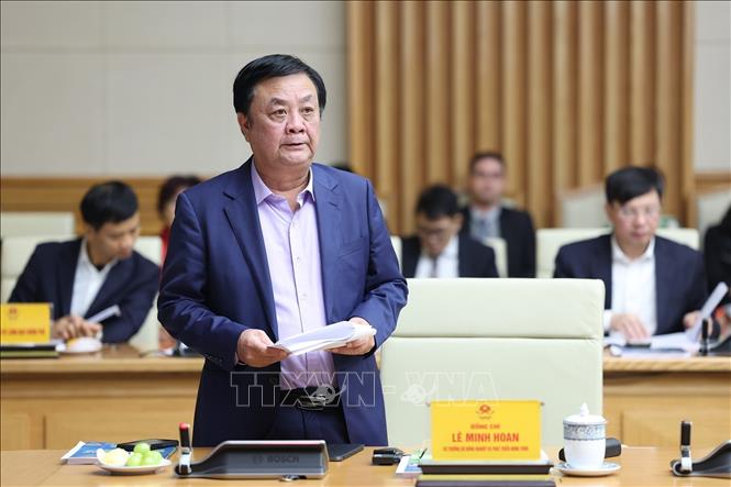 Bộ trưởng L&amp;ecirc; Minh Hoan tại Diễn đ&amp;agrave;n kinh tế hợp t&amp;aacute;c, HTX năm 2024. Ảnh TTXVN