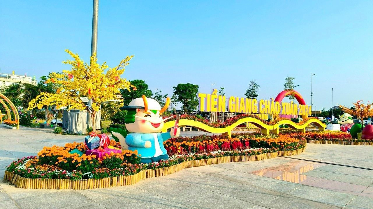 5 con rồng chibi với thiết kế vui nhộn tại Đường hoa
