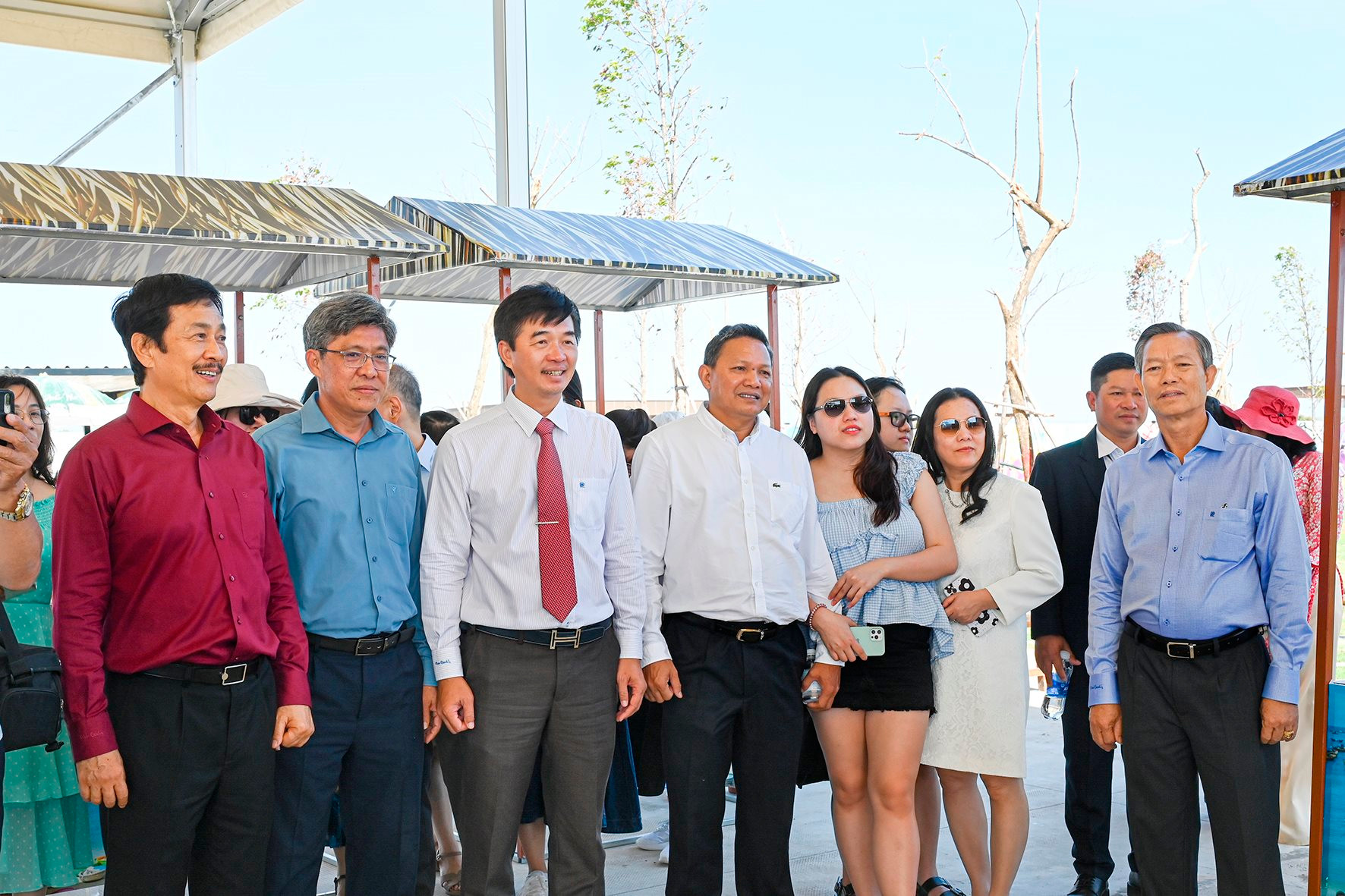 Đại biểu tham gia chương tr&amp;igrave;nh lễ hội