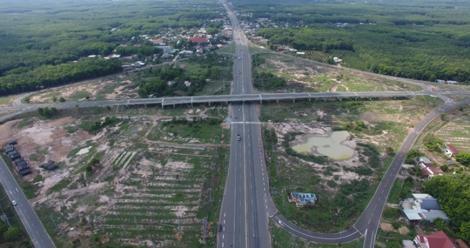 Th&amp;agrave;nh phố Đồng Xo&amp;agrave;i, tỉnh B&amp;igrave;nh Phước vẫn đạt được nhiều th&amp;agrave;nh t&amp;iacute;ch đ&amp;aacute;ng kh&amp;iacute;ch lệ trong ph&amp;aacute;t triển kinh tế - x&amp;atilde; hội