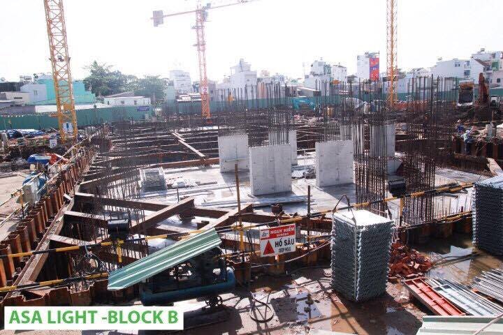 Ảnh: Dự &amp;aacute;n chung cư An Sinh (Asi Light) do c&amp;ocirc;ng ty TNHH sản xuất thương mại dịch vụ Th&amp;aacute;i Bảo ch&amp;agrave;o b&amp;aacute;n tuy đ&amp;atilde; qu&amp;aacute; hạn b&amp;agrave;n giao nh&amp;agrave; những vẫn l&amp;agrave; c&amp;ocirc;ng tr&amp;igrave;nh ngổn ngang.