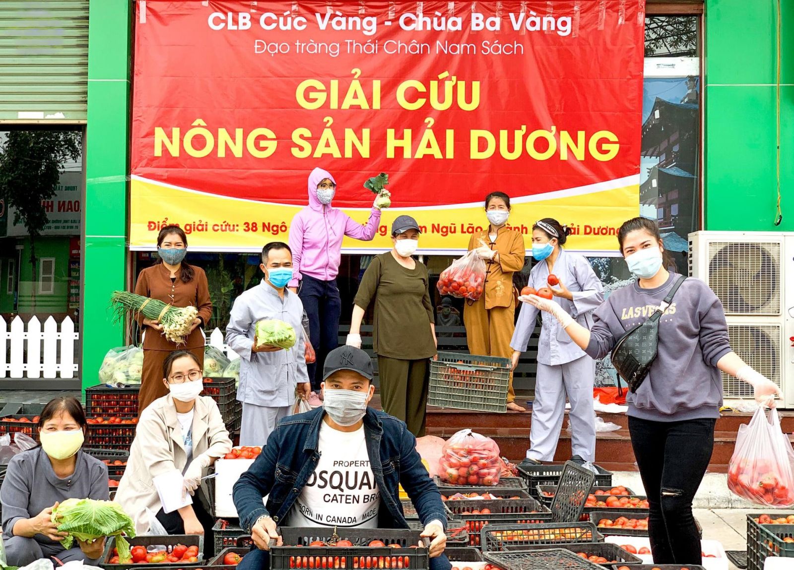 Phật tử ch&amp;ugrave;a Ba V&amp;agrave;ng đ&amp;atilde; sẵn s&amp;agrave;ng với nhiệm vụ &amp;ldquo;giải cứu&amp;rdquo; n&amp;ocirc;ng sản cho b&amp;agrave; con tỉnh Hải Dương