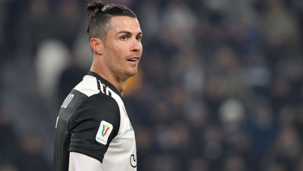 Ronaldo thiết lập siêu kỷ lục mới