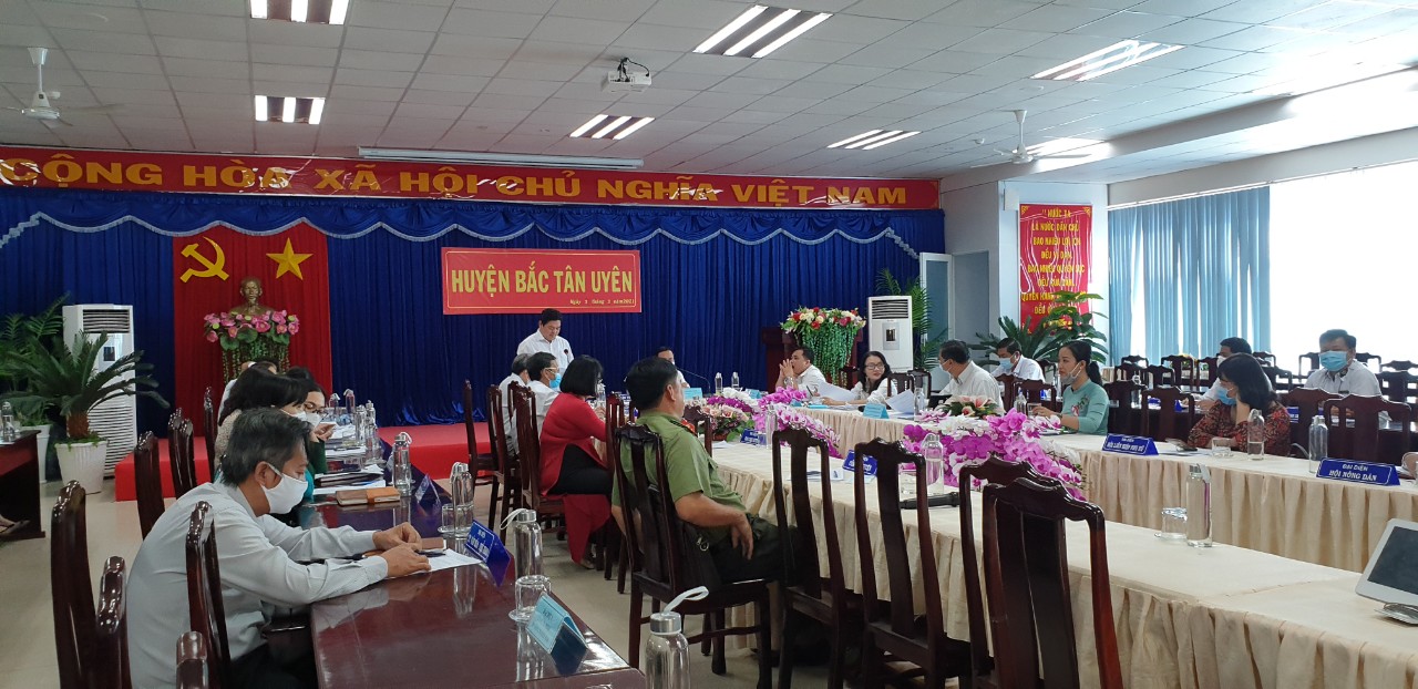 BCĐ ph&amp;ograve;ng chống dịch l&amp;agrave;m việc với UBND huyện Bắc T&amp;acirc;n Uy&amp;ecirc;n