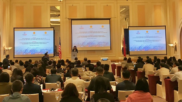 Hội thảo chia sẻ kinh nghiệm quốc tế về chống gian lận xuất xứ, chuyển tải bất hợp ph&amp;aacute;p v&amp;agrave; lẩn tr&amp;aacute;nh c&amp;aacute;c biện ph&amp;aacute;p ph&amp;ograve;ng vệ thương mại do Bộ T&amp;agrave;i ch&amp;iacute;nh (Tổng cục Hải quan), Bộ C&amp;ocirc;ng Thương v&amp;agrave; Cơ quan Ph&amp;aacute;t triển Quốc tế Hoa Kỳ tại Việt Nam (USAID Việt Nam) phối hợp tổ chức