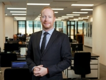 Đầu tư bất động sản : Người trẻ đừng  vội vàng ra quyết định