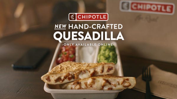 Sau một v&amp;agrave;i năm thử nghiệm, Chipotle đang tung ra quesadilla nướng trong l&amp;ograve; như một sản phẩm trực tuyến duy nhất