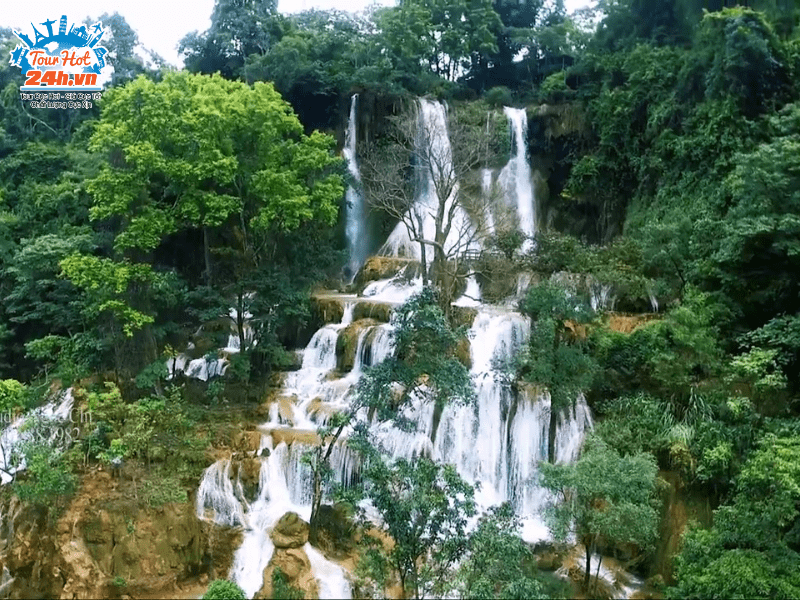 Th&amp;aacute;c Dải Yếm